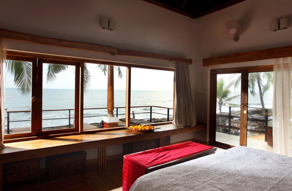 36 Palms Boutique Retreat Hotell Cherai Beach Exteriör bild