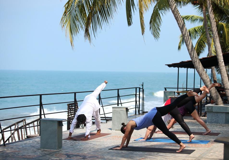 36 Palms Boutique Retreat Hotell Cherai Beach Exteriör bild